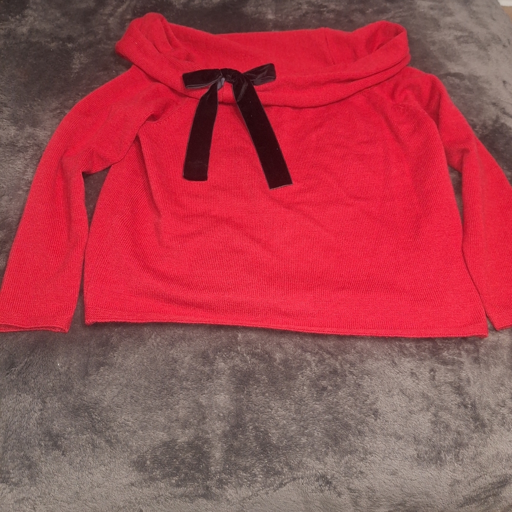 Red Off-Shoulder Sweater with Black Bow- W Sz 18